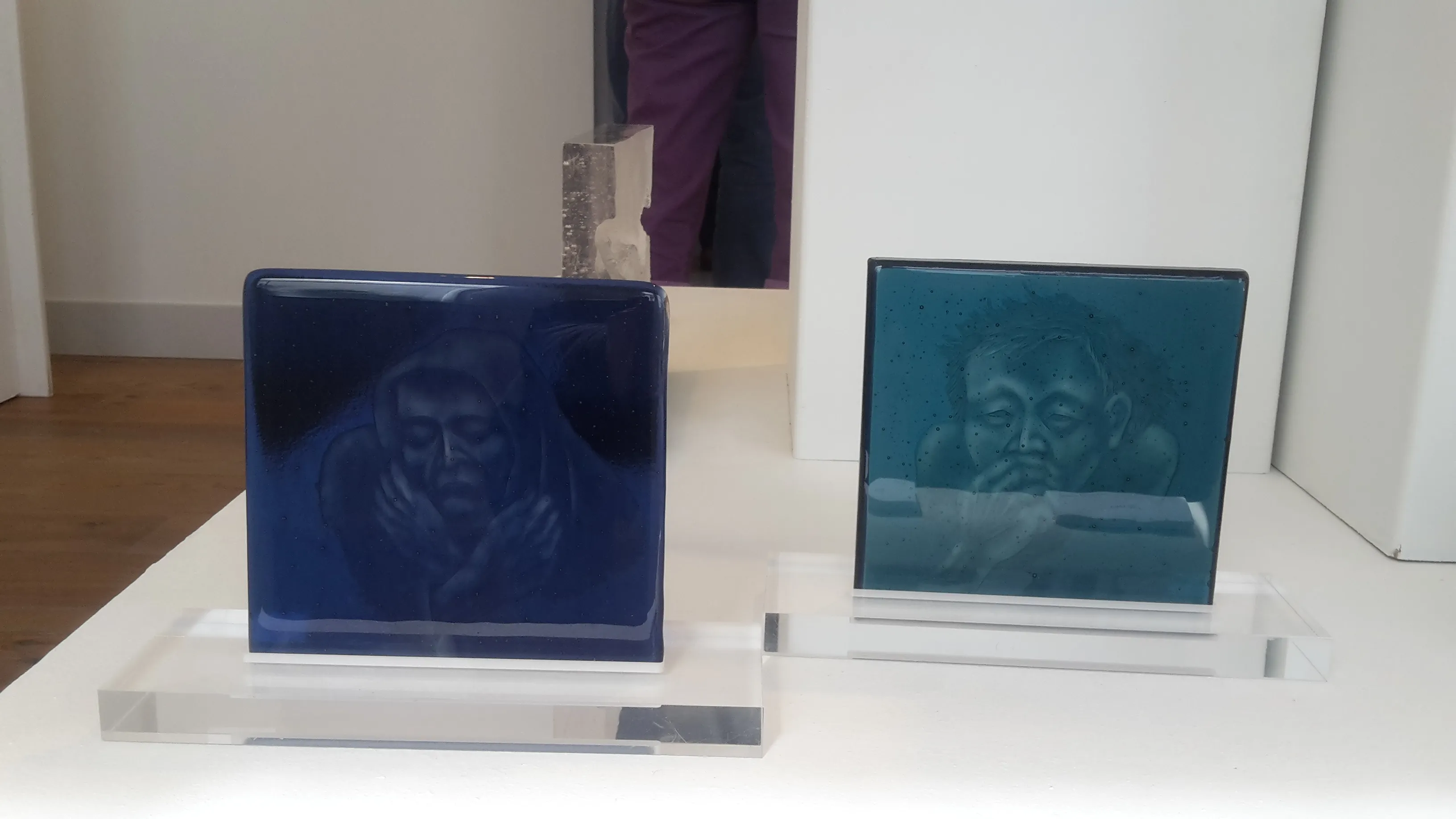 ovengevormd glas in zandvoorts museum jaap koper