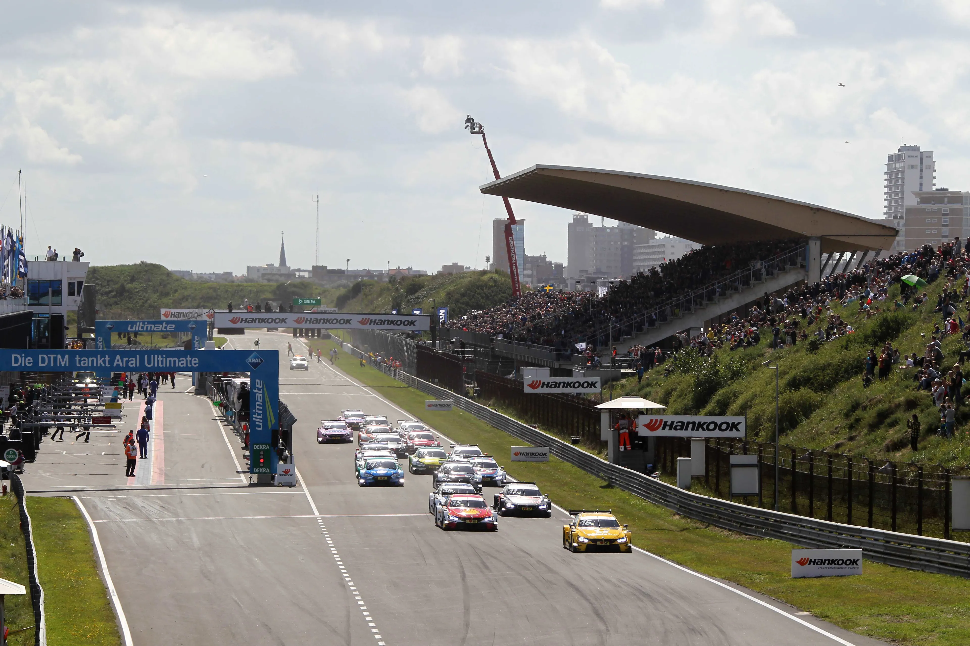 persbericht dtm zandvoort essay 2017