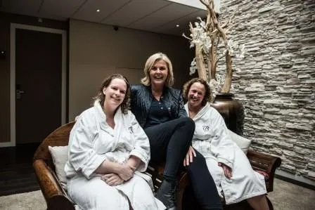 vriendenfonds uitreiking 1 gecomprimeerd vriendenloterij jurgen jacob lodder