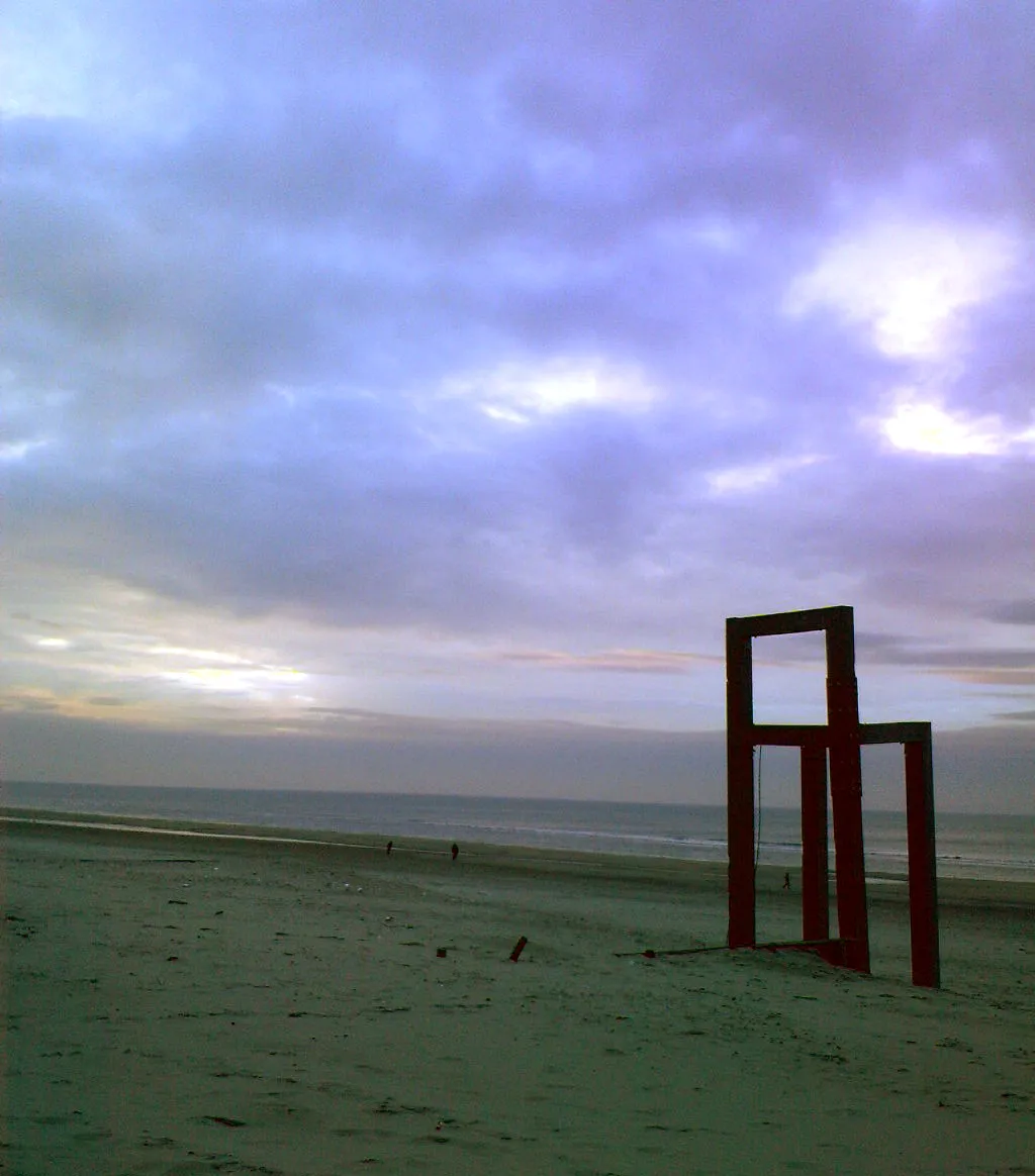 zandvoort kunst op het strand wikimedia methoxyroxy