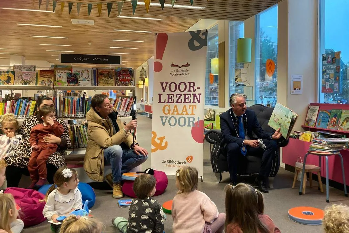 f2cd0fa2 3b50 47d0 b817 e60993836369