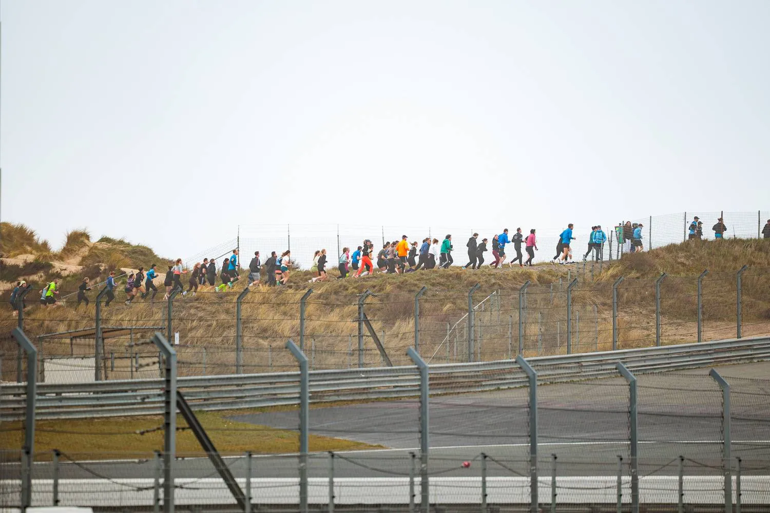 vcux9AGl2Qpm9UpZodFT07gFNpIpn0SRnufLkjWA