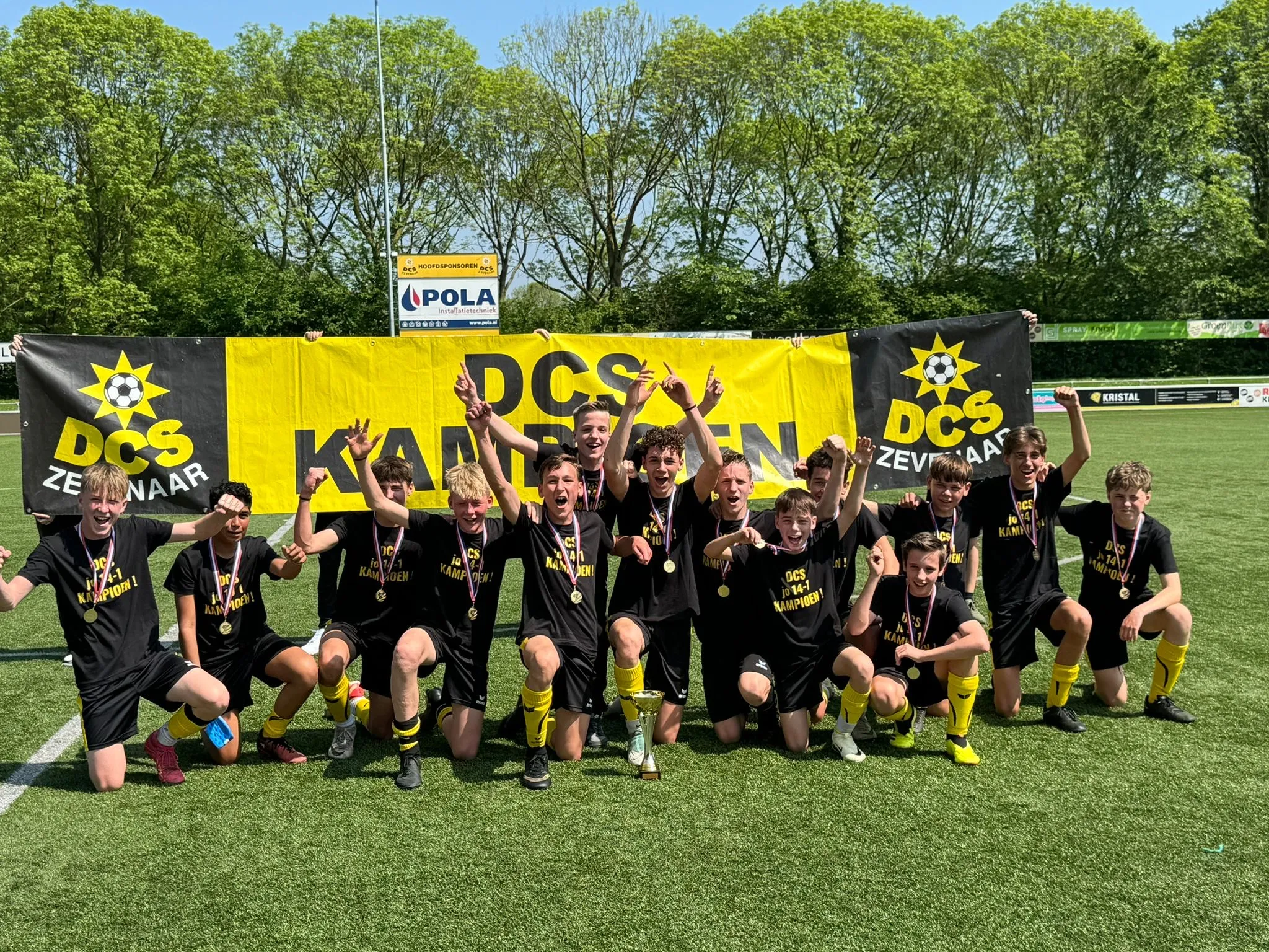 dcs jo14 1 kampioen