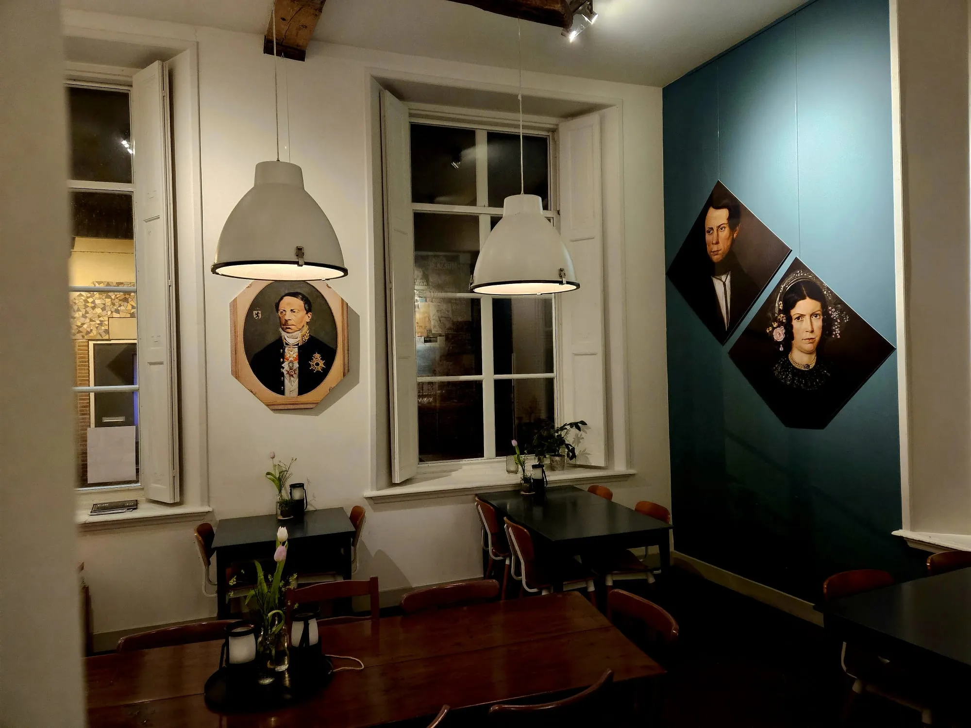 de bijzondere fotoexpositie met oude beelden van landgoed huis sevenaer