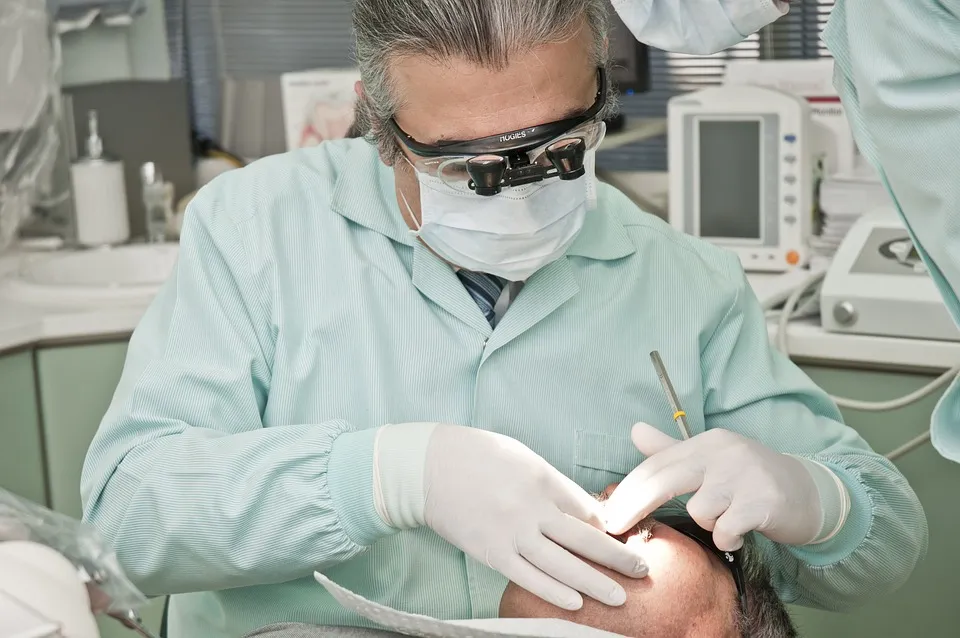 dentist 2530990 960 720
