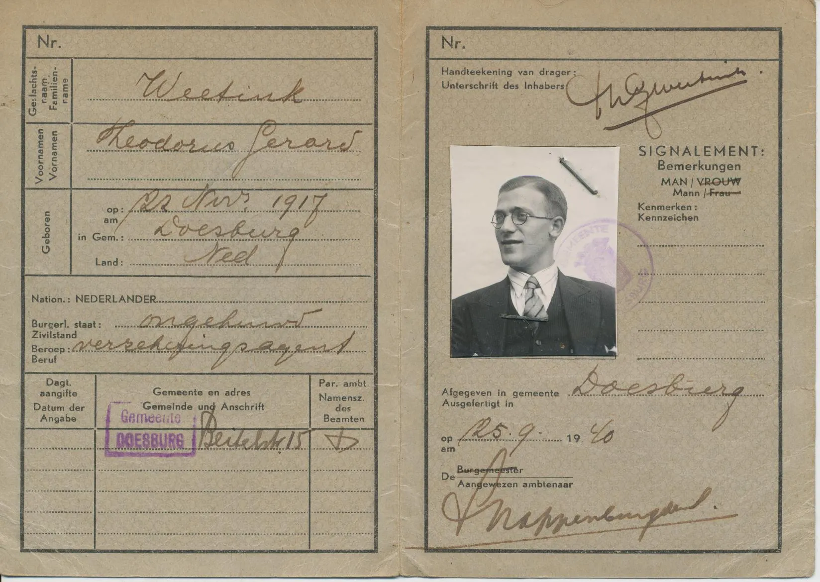 een persoonsbewijs van theo weetink uit 1945 stad en ambt doesborgh