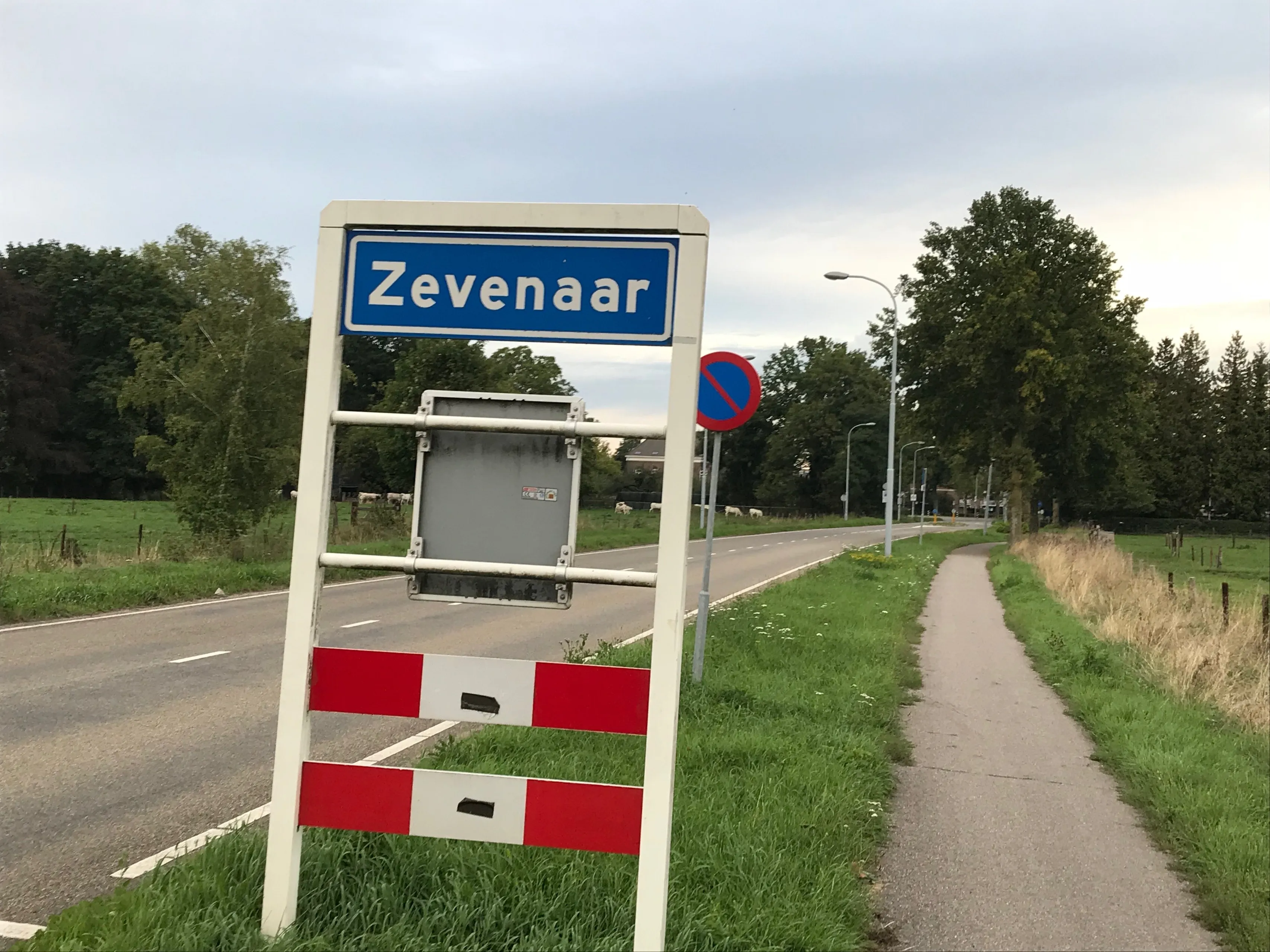 gemeentebord zevenaar img 0128