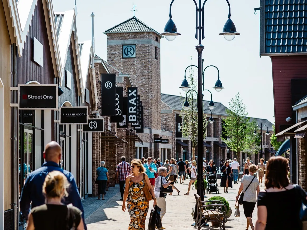 stable 5cd53523dff1b245710072