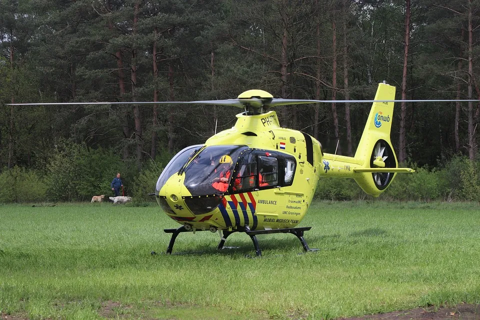 trauma helicopter 4181142 960 720