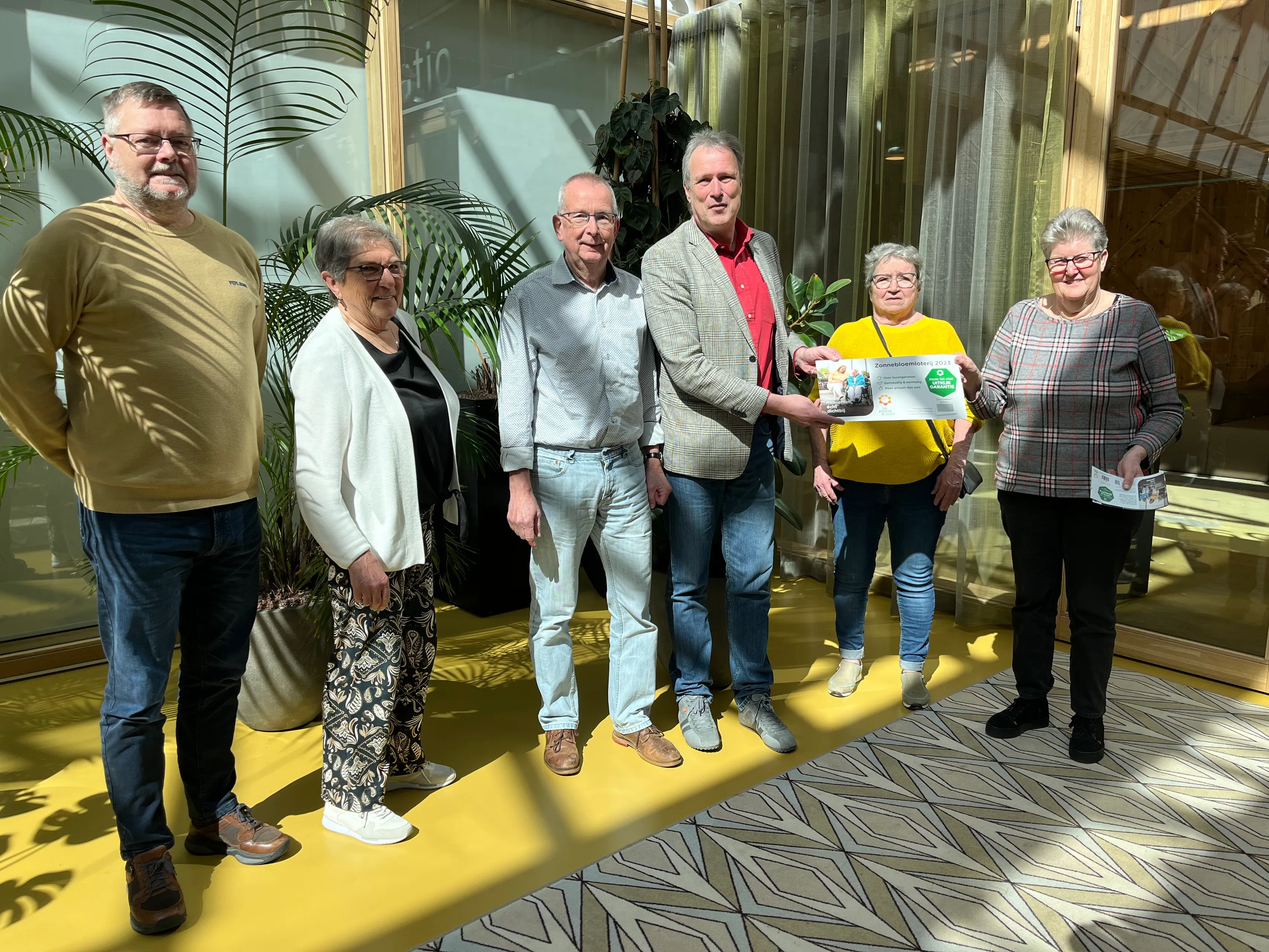 zonnebloem zevenaar img 1779