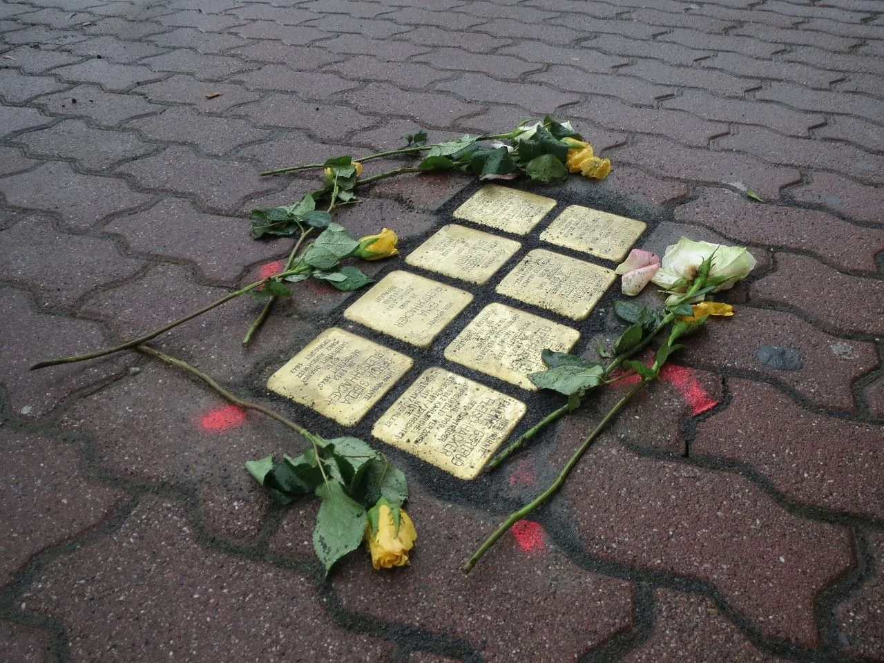 stolpersteine 848846 1280
