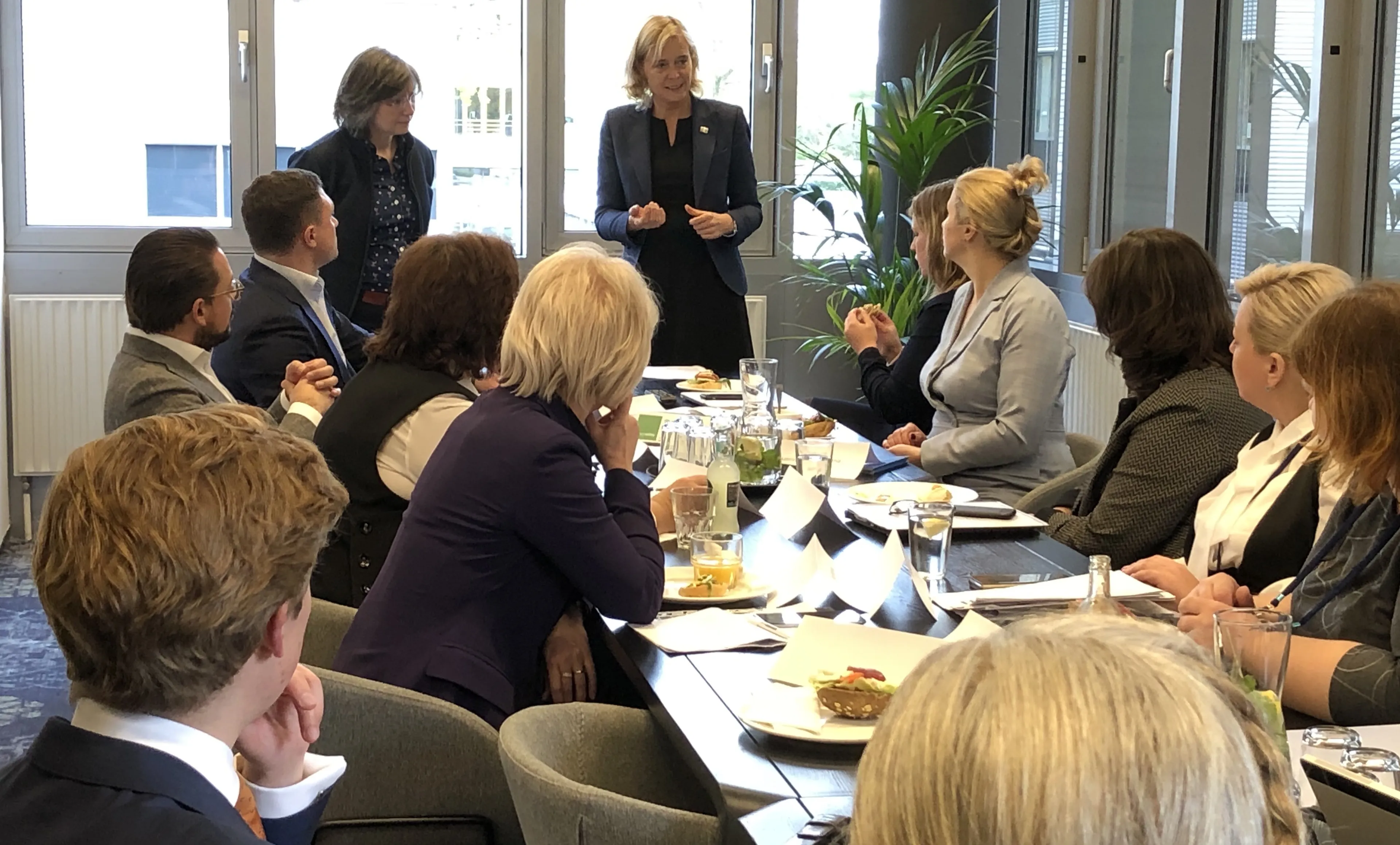 foto delegatie moskou bezoekt dutch innovation park