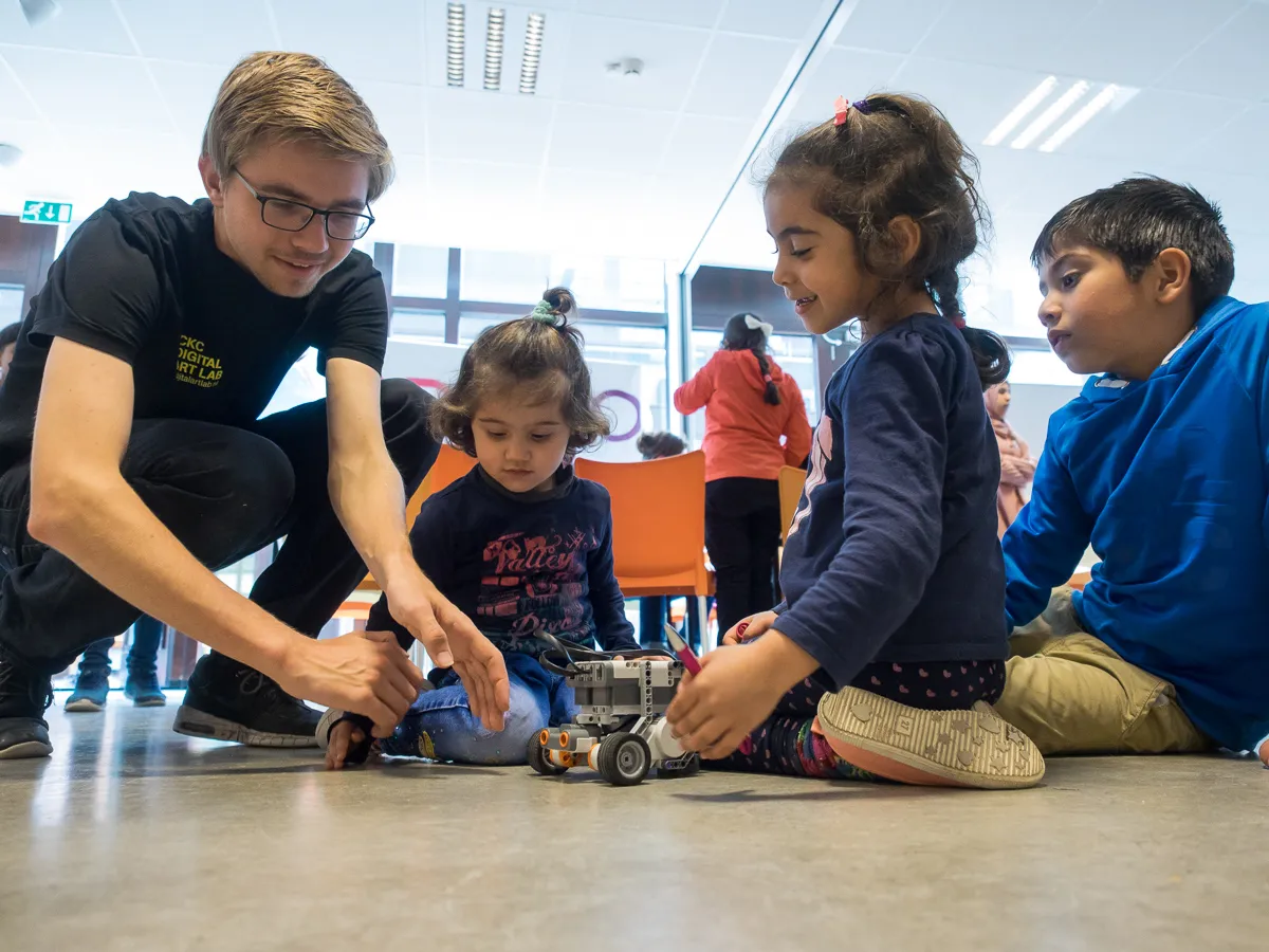 2017 05 10 digital art lab workshops bij piezo 8