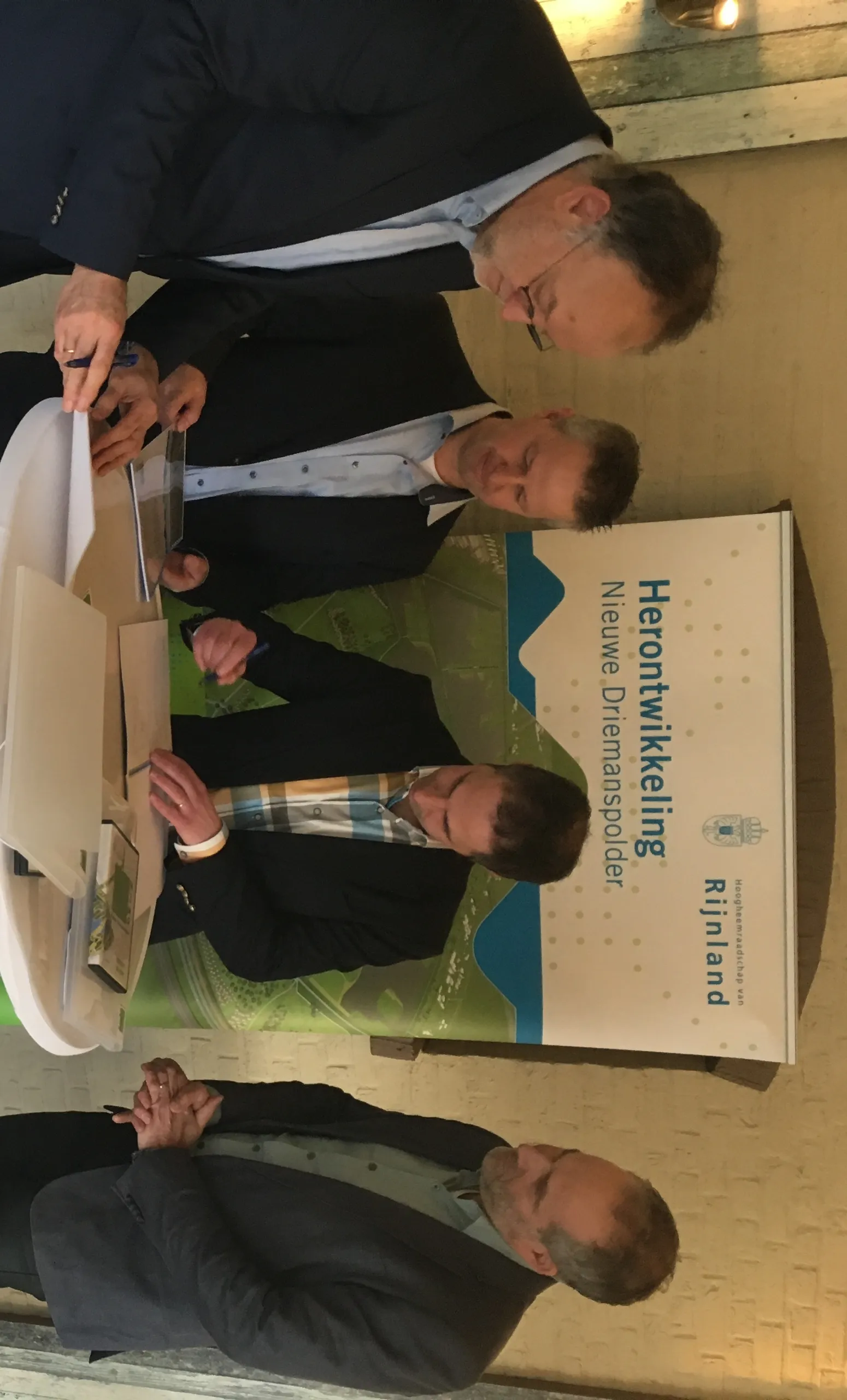 25022017 contractondertekening n3mp