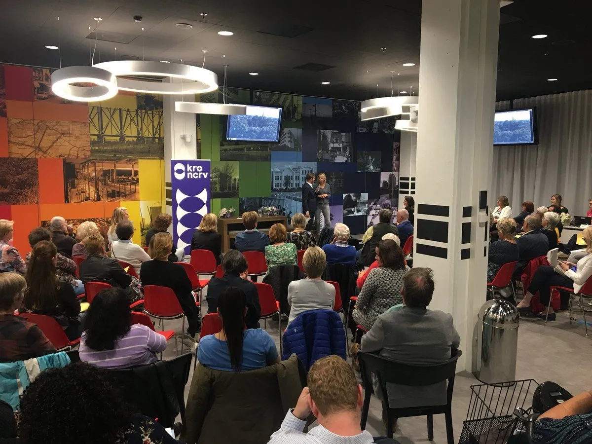 bijlage bij persbericht 40 foto monitor meeting