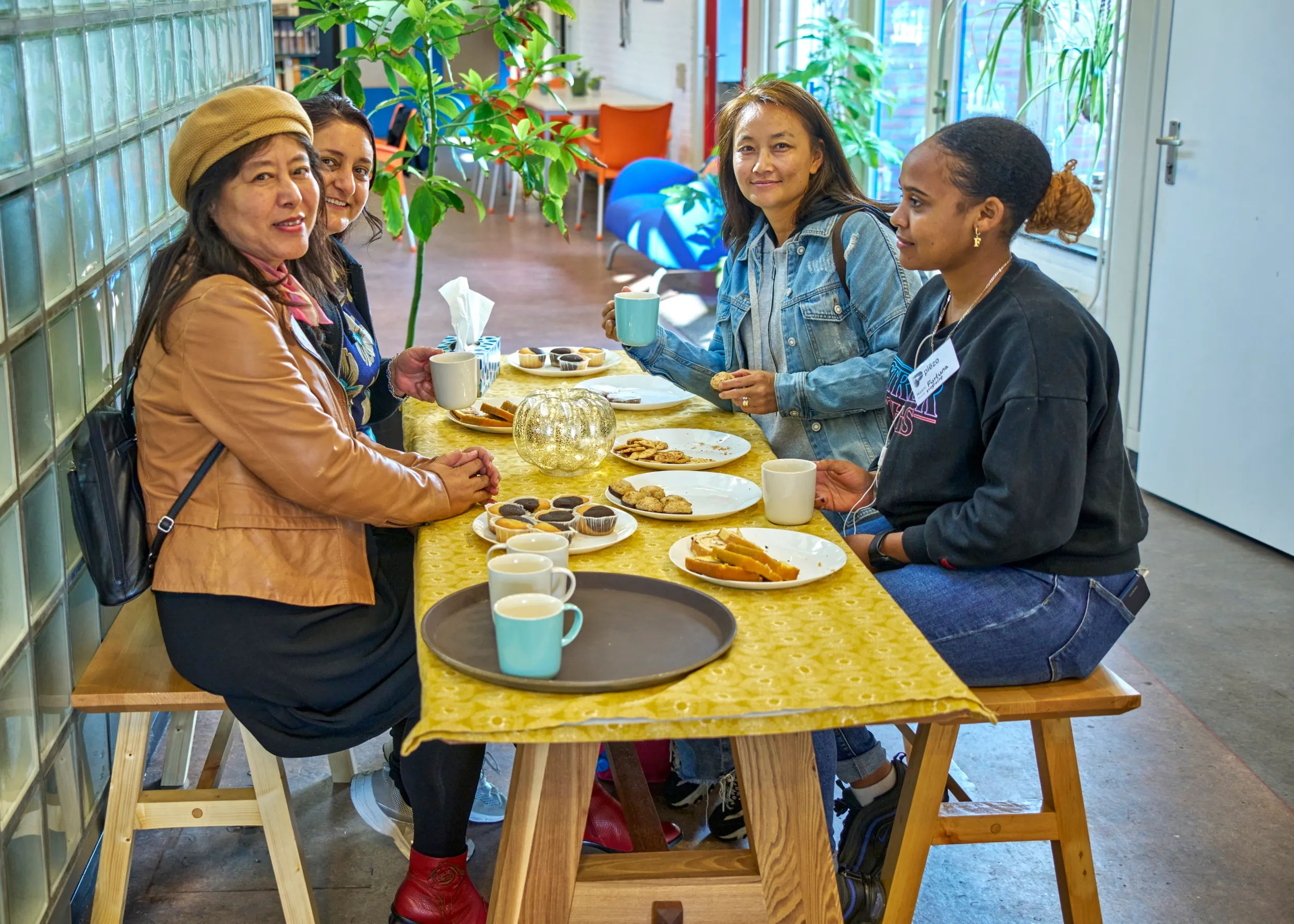 buren van inzet waren vrijdag 22 september welkom op de locaties om gezamenlijk burendag te vieren fotograaf leon koppenol