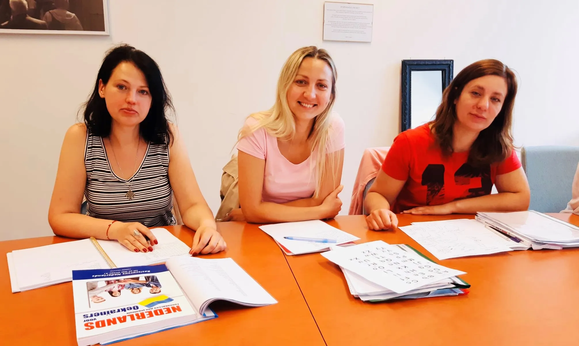 een groepje taalcursisten uit oekraine foto stichting piezo