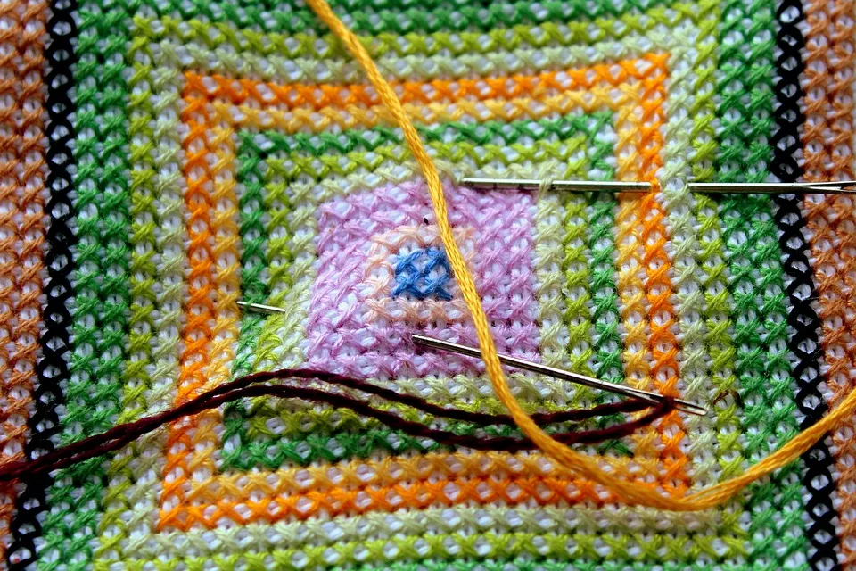 embroidery 4375597 960 720