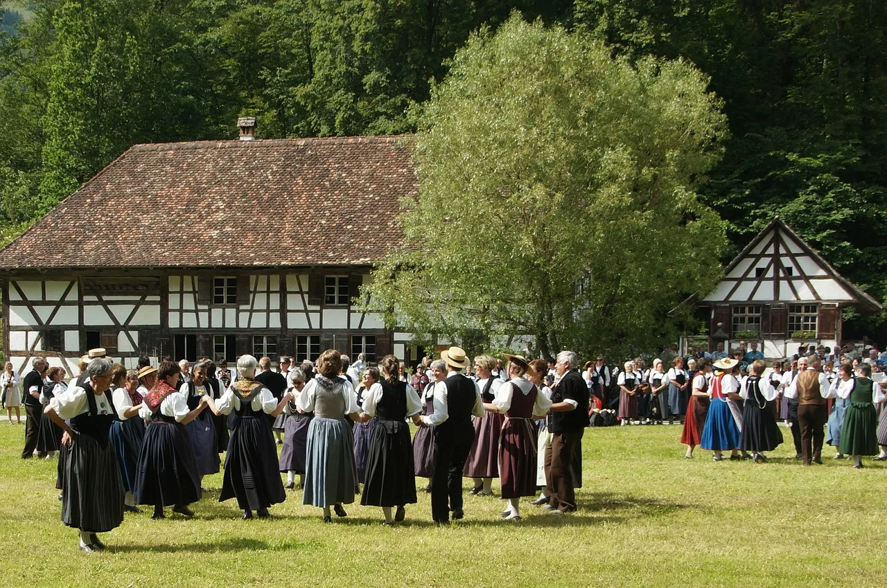 folk dance 860244 1280