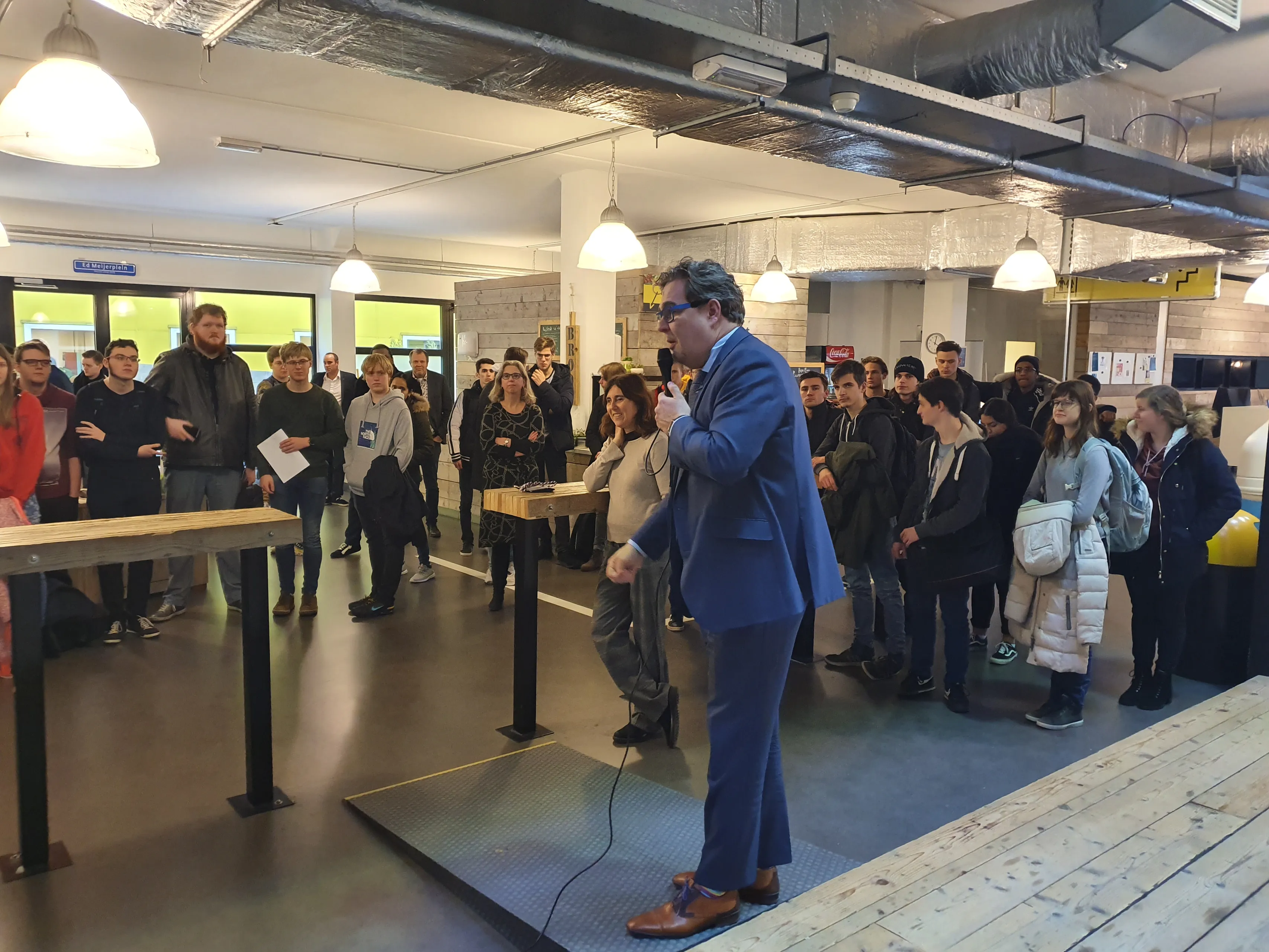 jan iedema verwelkomt studenten dif