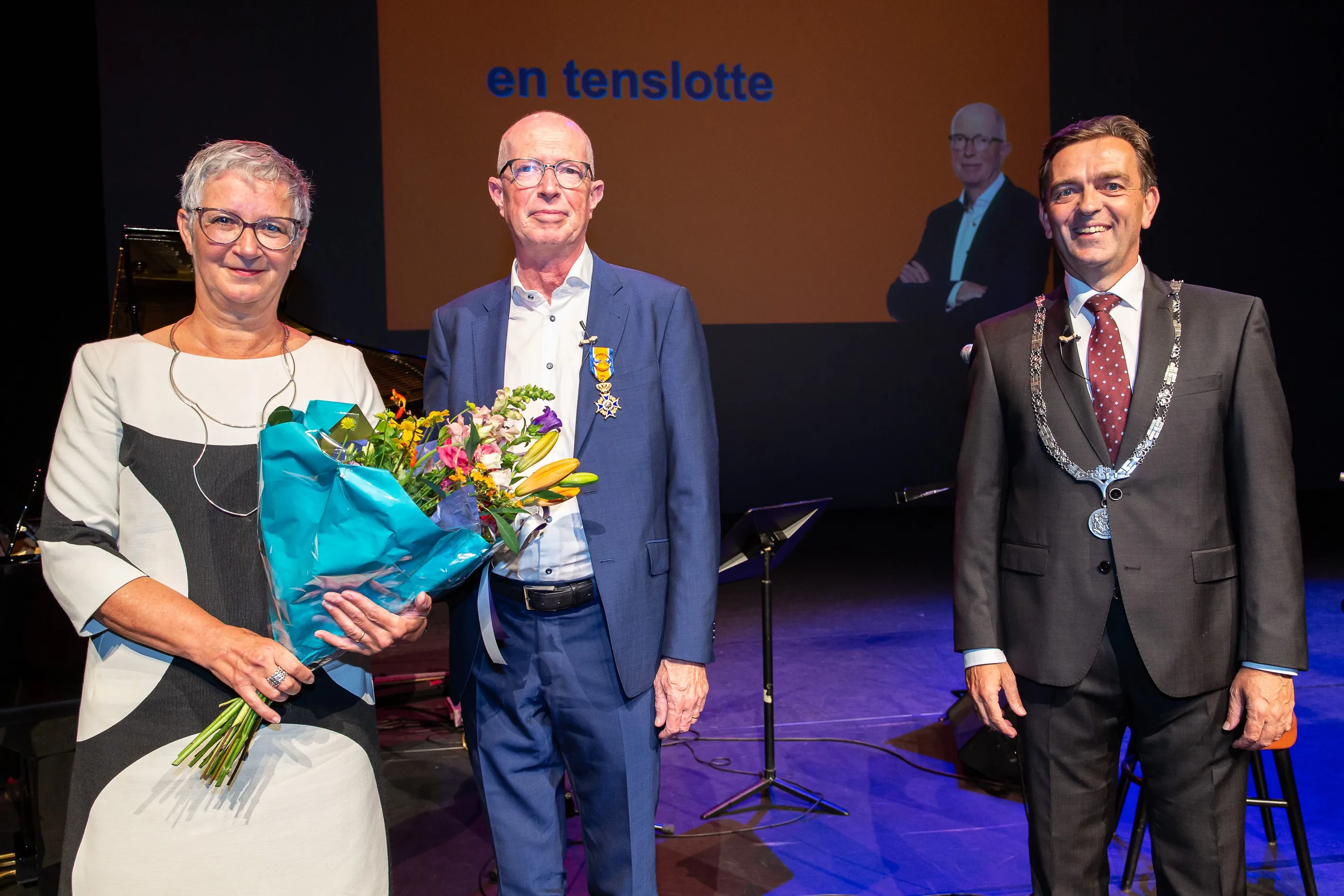 koninklijke onderscheiding dhr maes