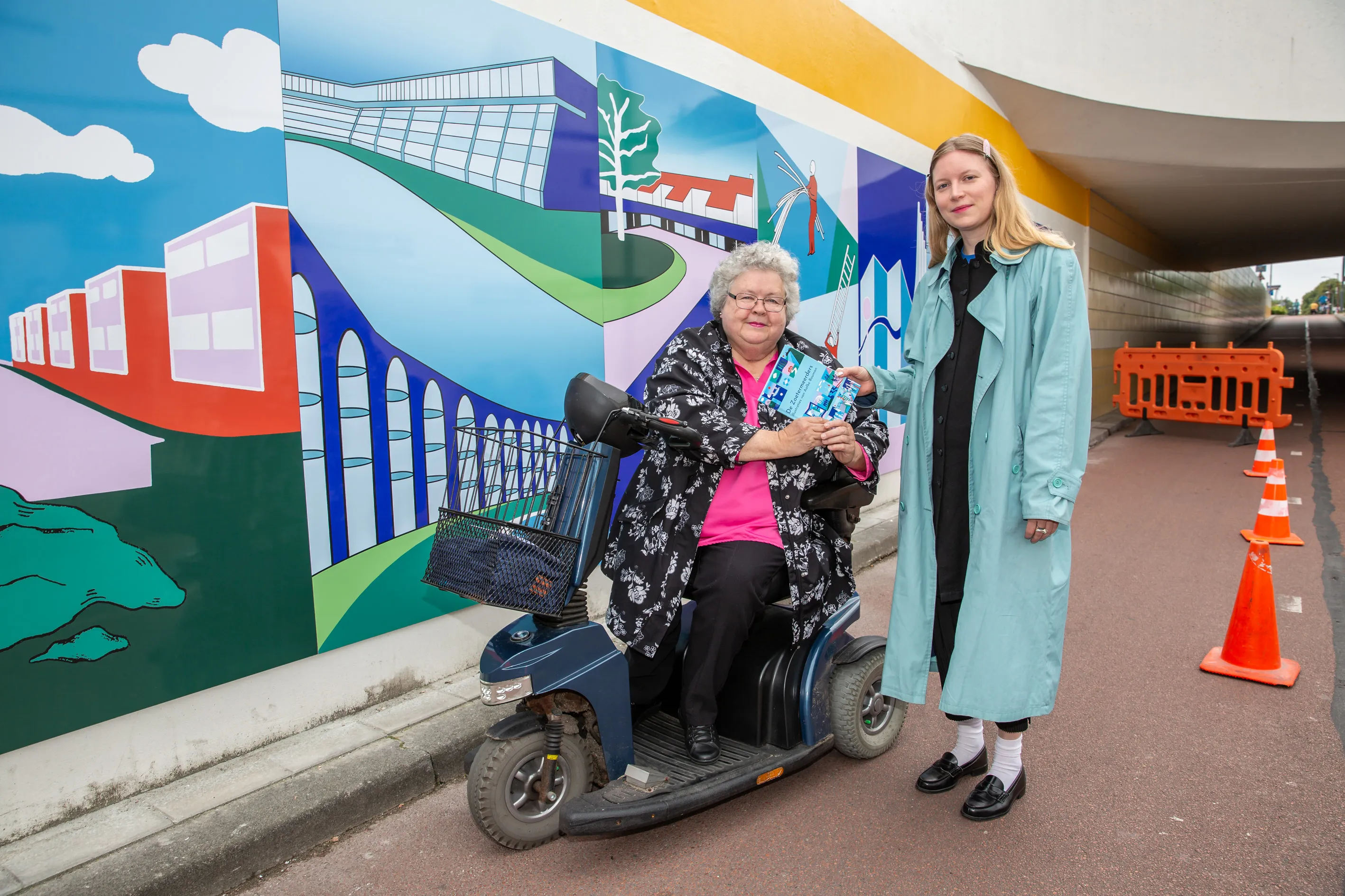 onthulling kunstwerk wethouder jenneetunnel wethouder marijke van der meer 004