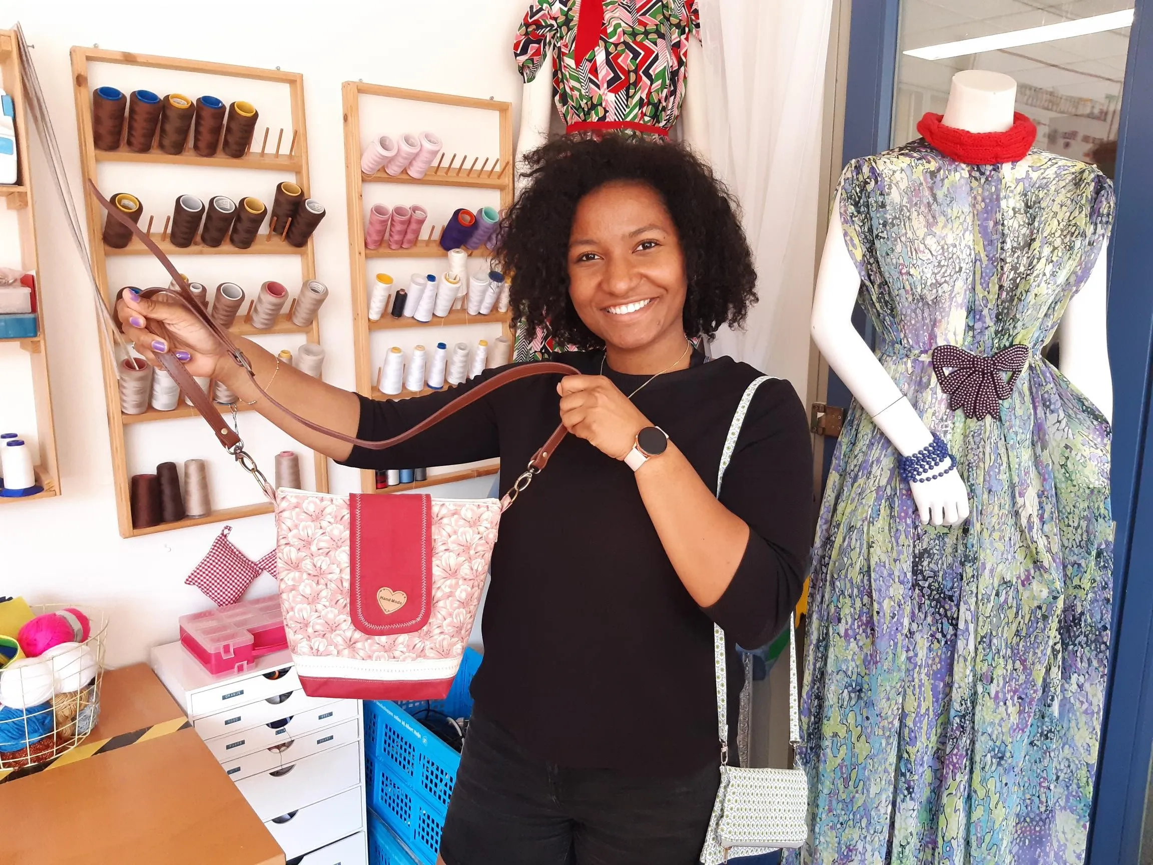 schoudertas maken in de ambachtenwerkplaats