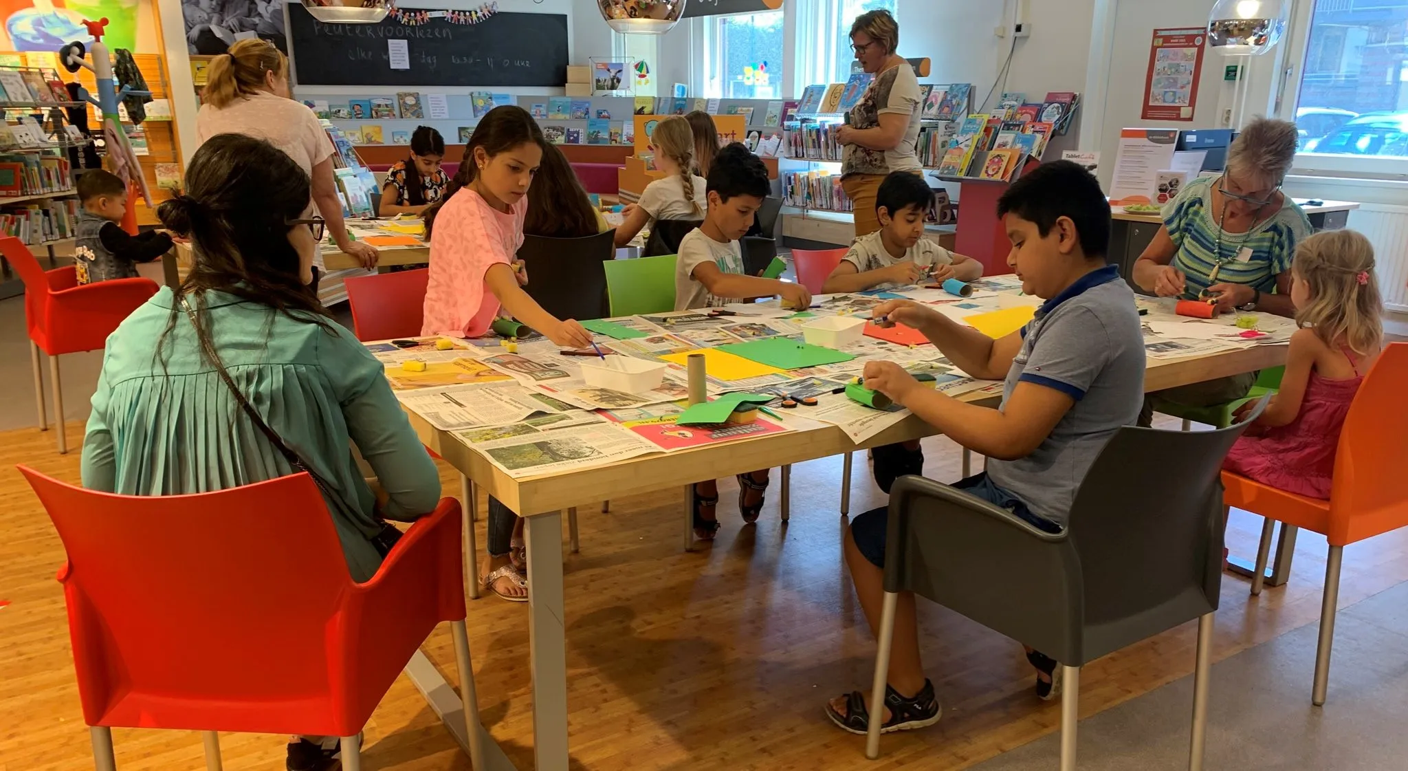 voorleesactiviteit schoolkinderen rokkeveen fotograaf stichting piezo