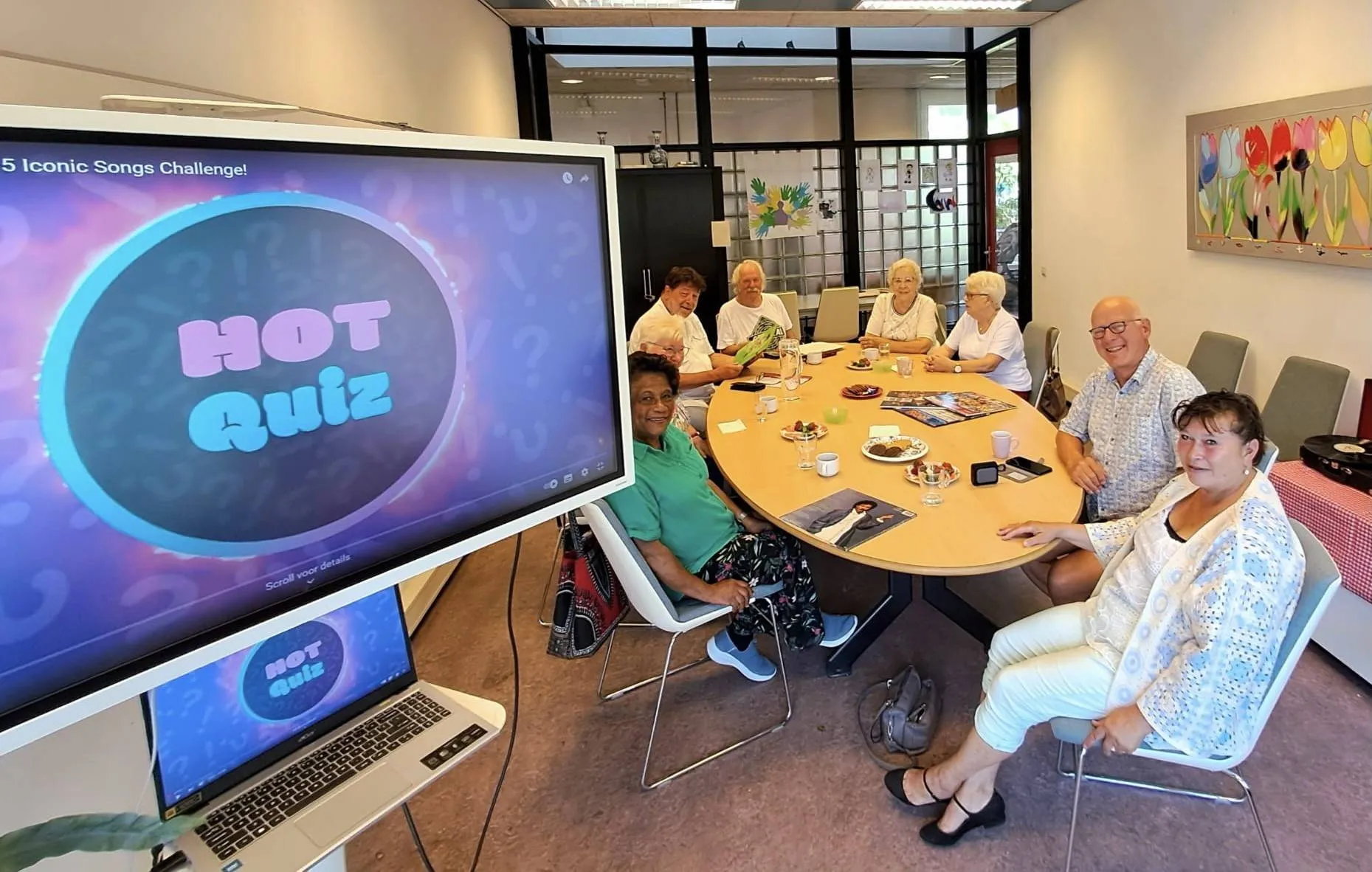 foto 1 - Plaat & Praat - muziek brengt mensen én herinneringen samen - foto Stichting Piëzo