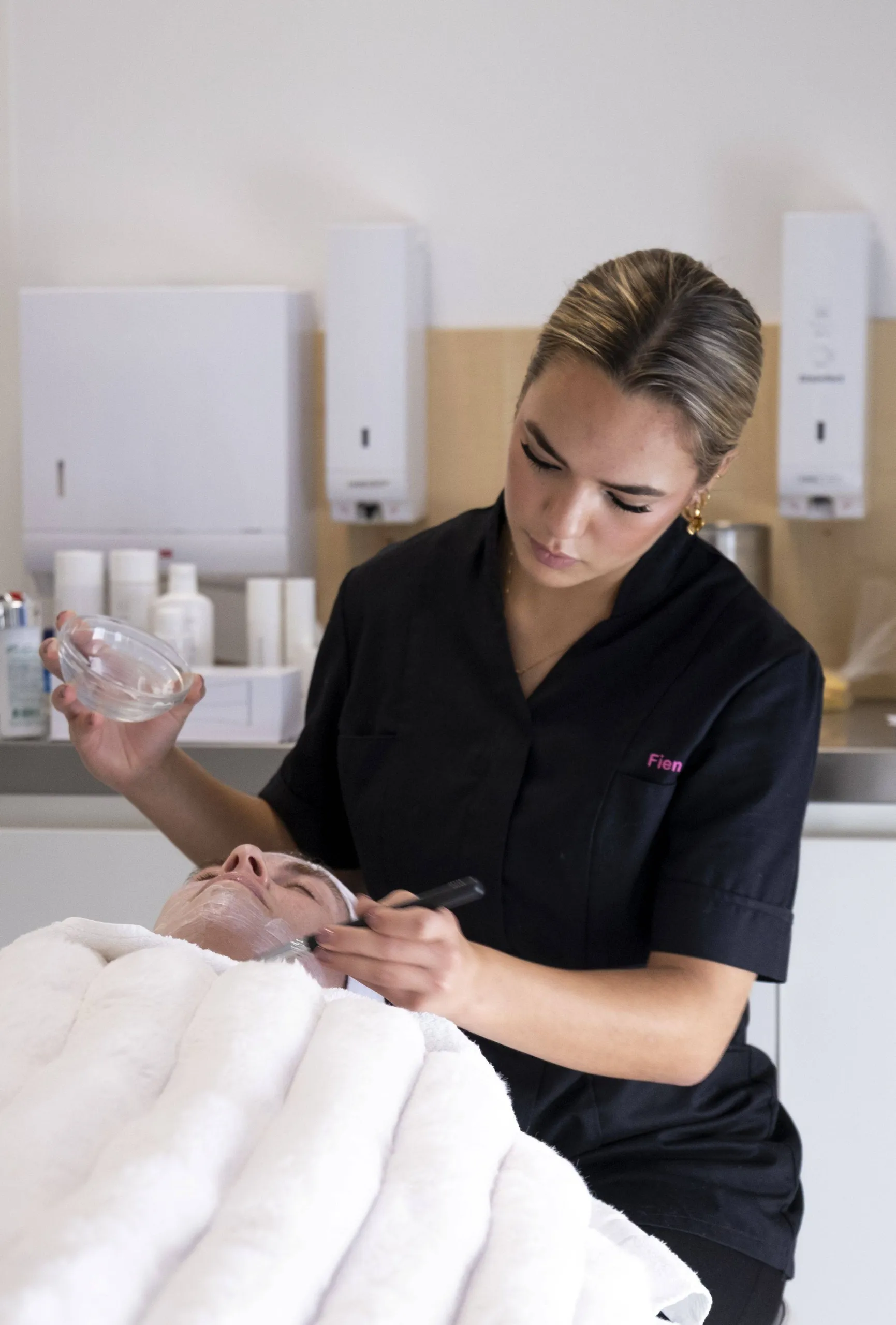 Deelnemer Fien_Schoonheidsspecialist 4-kleiner