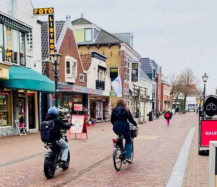 e70290a6-9487-4532-bcfe-ba8180c06e2f