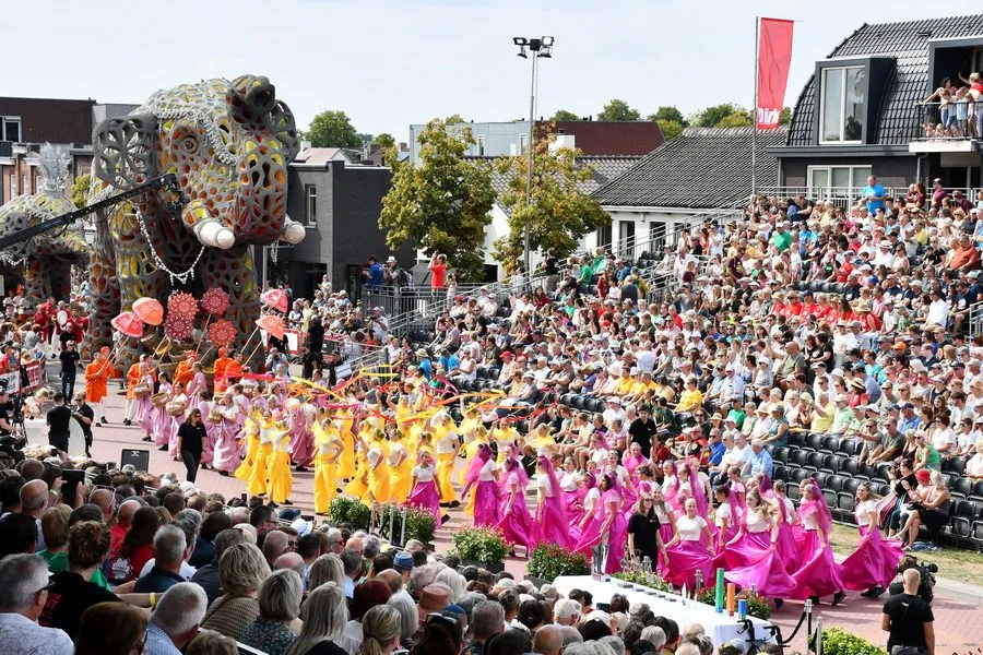 20220904 zundert corso lhs3754