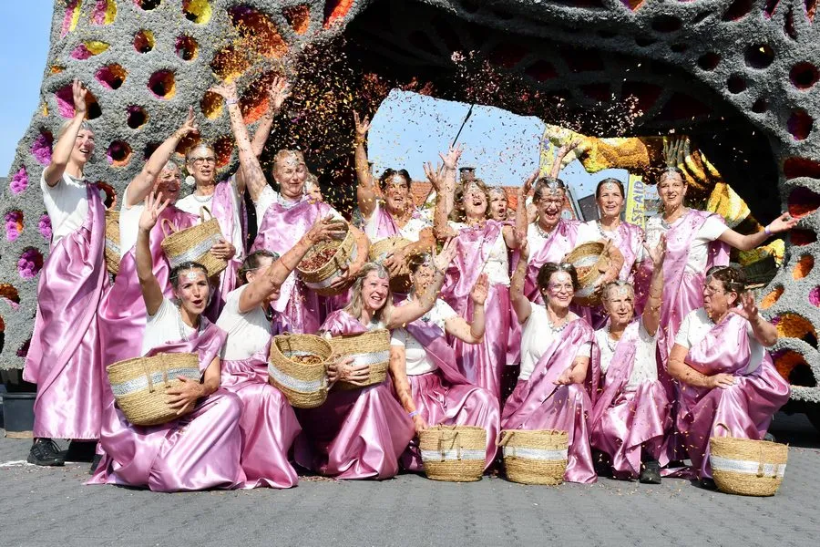 20220906 zundert corso lhs3651