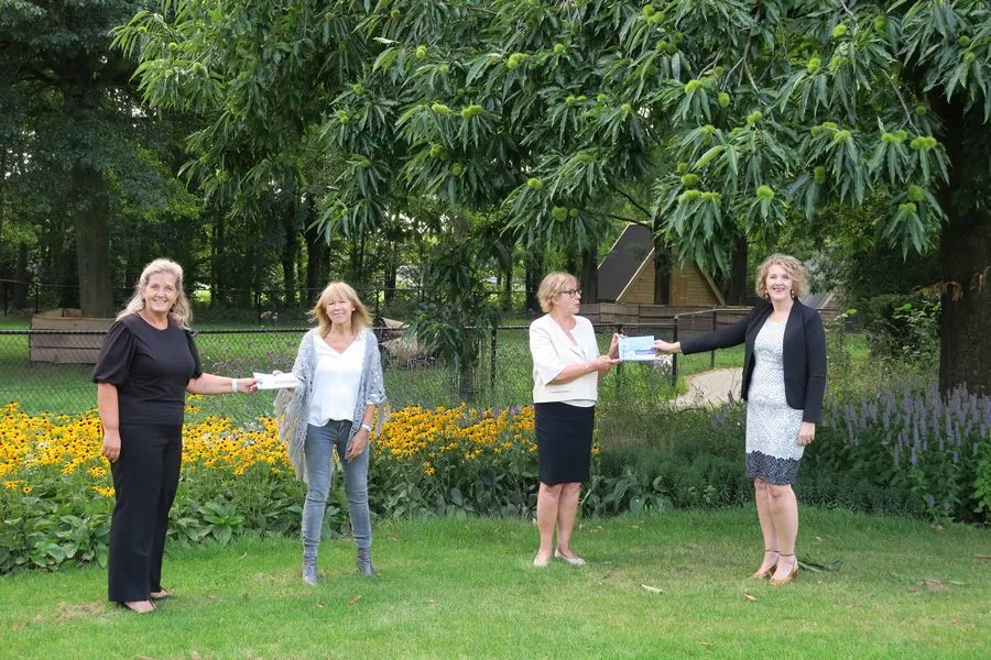 overhandiging wensenboek