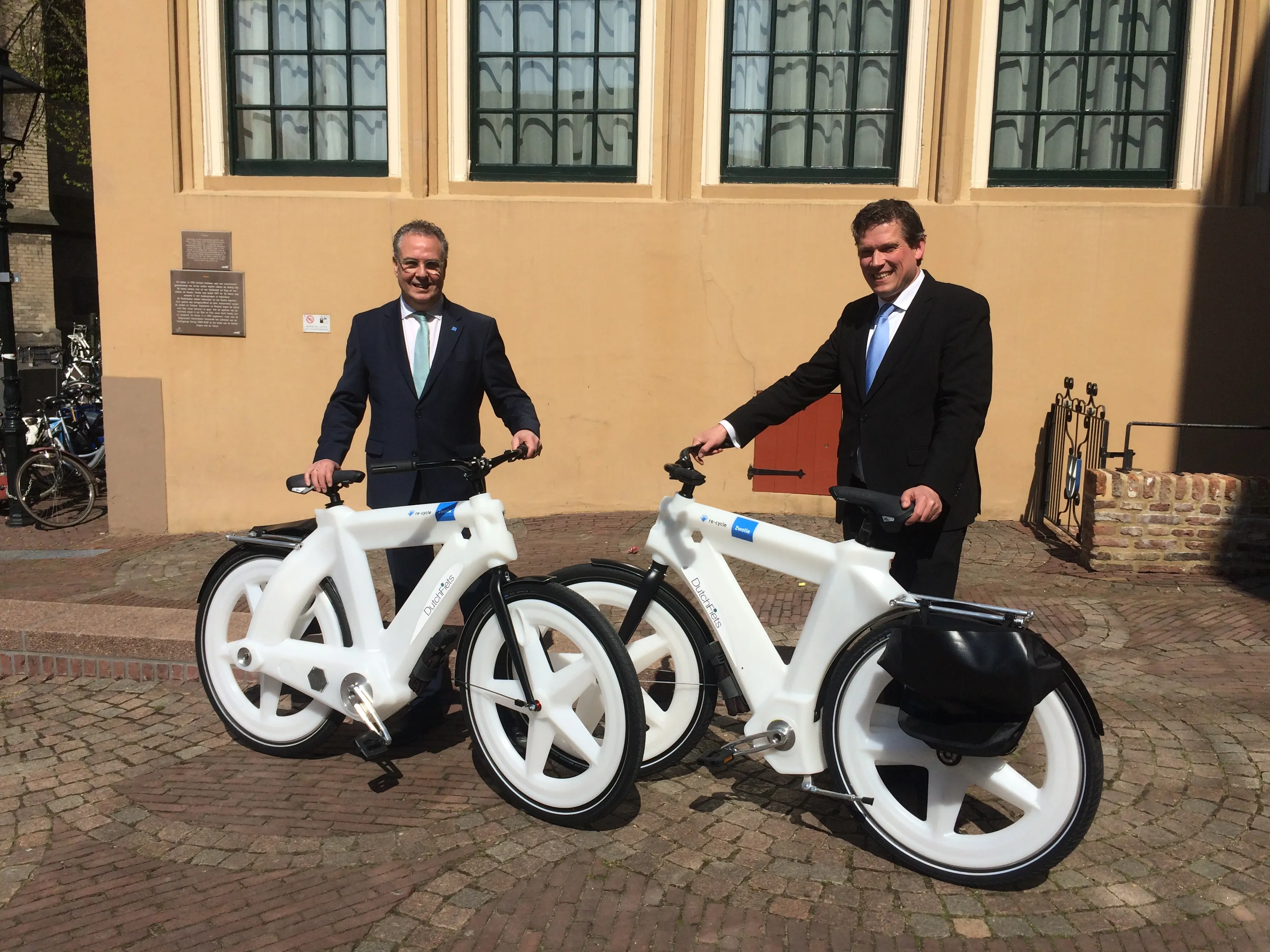dutchfiets wethouders dogger en de heer