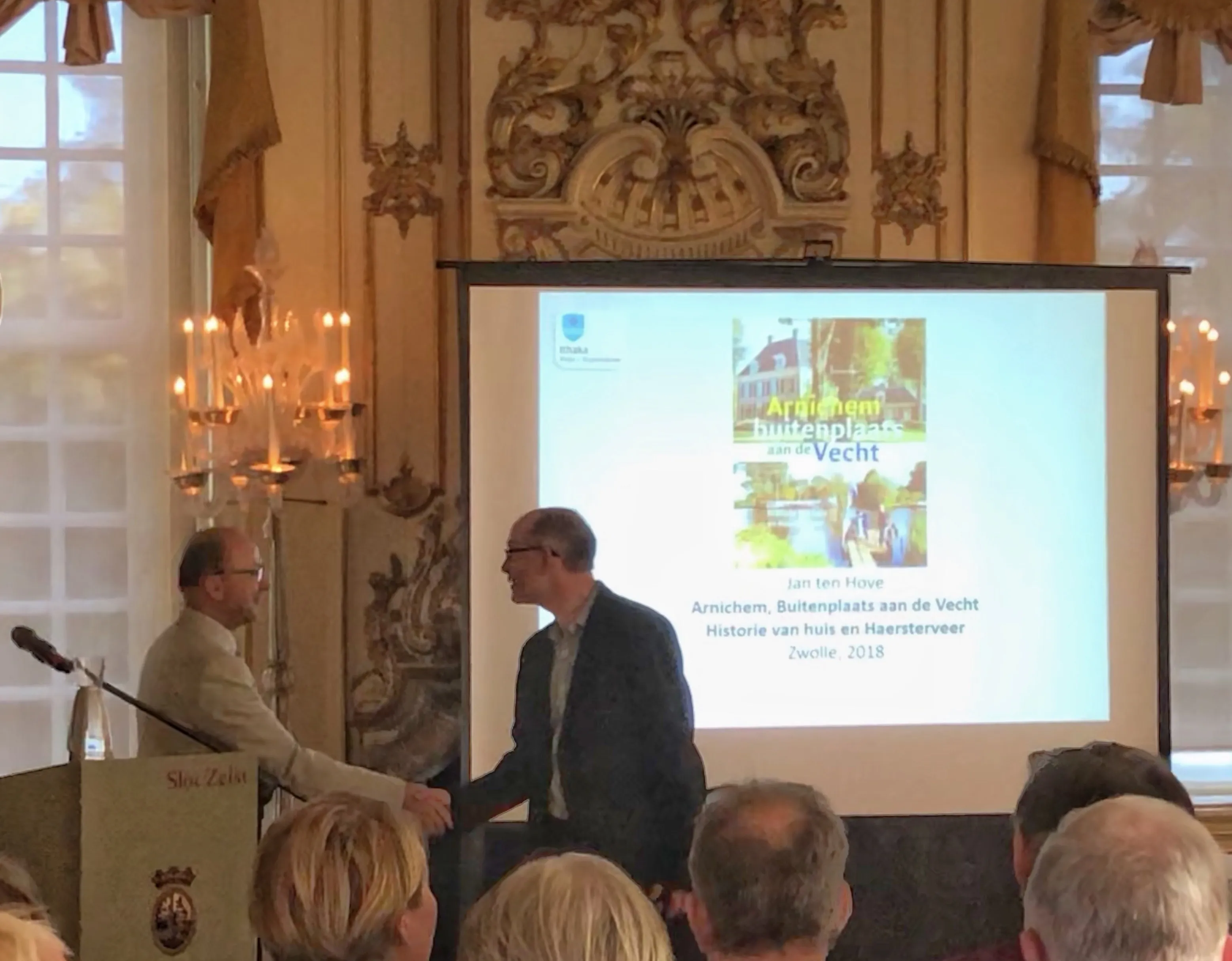 jan ten hove ontvangt ithakaprijs