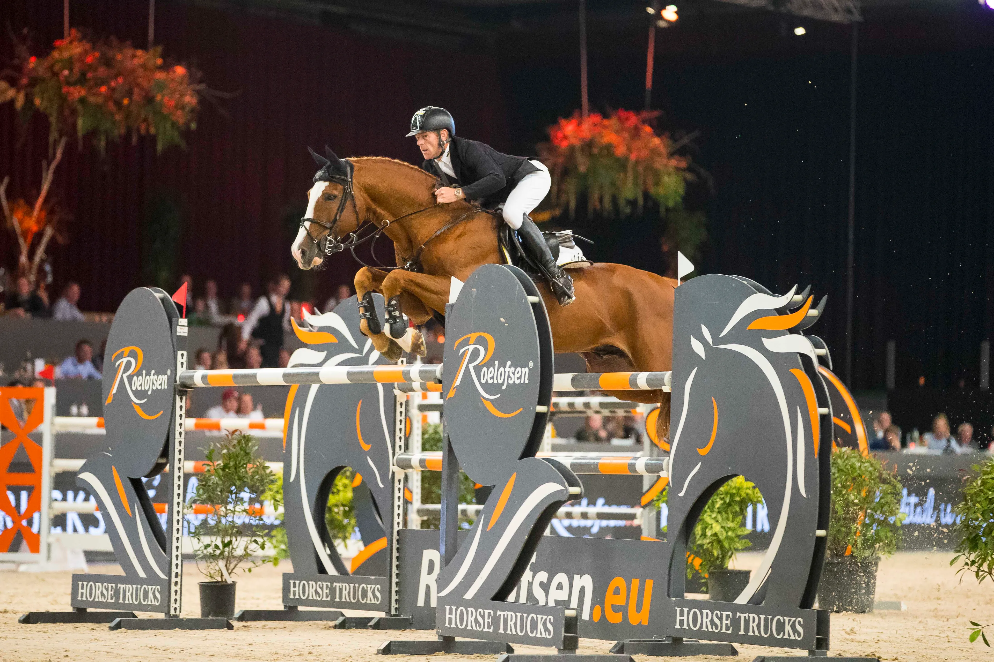 marcus ehning en firth of lorne winnen de 155m roelofsen horsetrucks grote prijs van jumping zwolle foto digishots 1