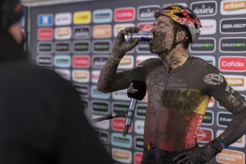 Wout van Aert na zijn zege in Boom