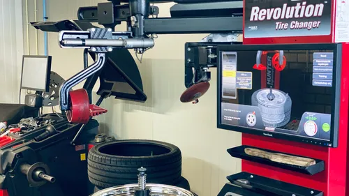 afbeelding equipement werkplaats bandenservice emmen hans automotive dd 24 6 2022