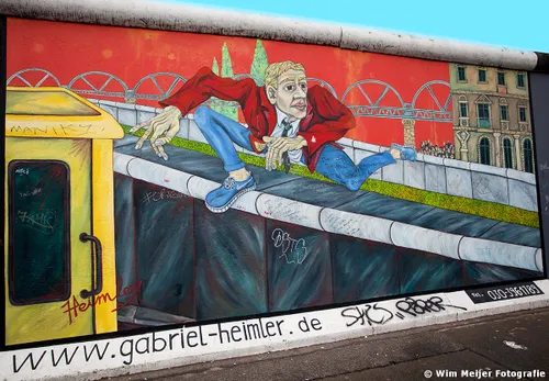 11857749105 a6273d2be3 o 1