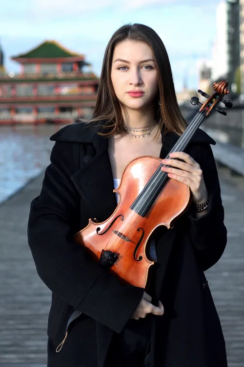 dagmar korbar c2a9 lucas figueiredo santana