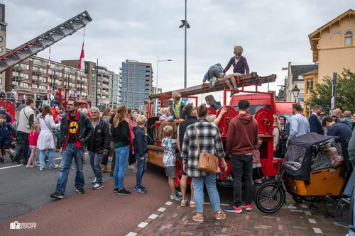 kids oude brweerauto