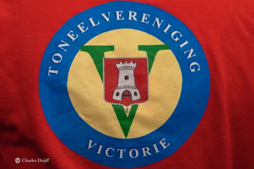 logo toneelvereniging