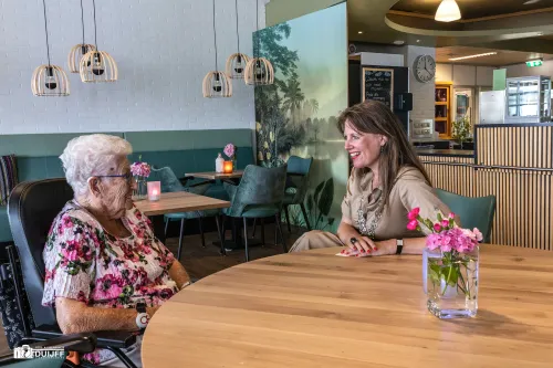 mevr geene en burgemeester schouten