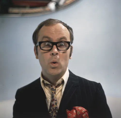 tv programma moef ga ga presentator joost den draaier willem van kooten bestanddeelnr 254 7978