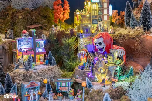 k dorp halloween art a