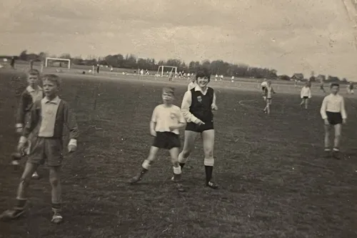 Eerst vrouwelijke scheidsrechters in jeugdvoetbal