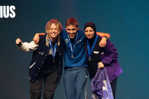 sevval bektas zilver nk mediavormgever