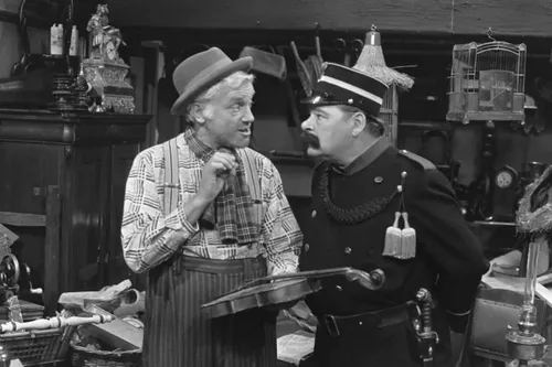 Malle Pietje (Piet Ekel) en Bromsnor (Lou Geels)&nbsp;