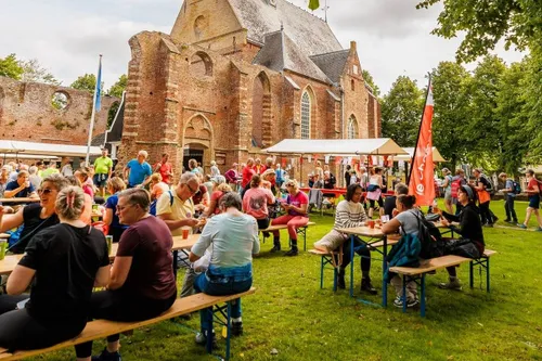 505989328 1371927474435957 2342353983237662732 n